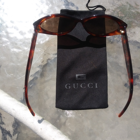 Gucci sunglasses - Picture 7 of 8